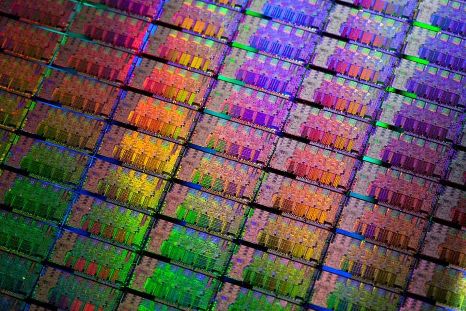 200 000 rdzeni w superkomputerze