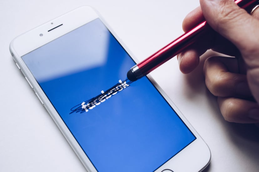 Chcesz być szczęśliwy? Skasuj konto na Facebooku