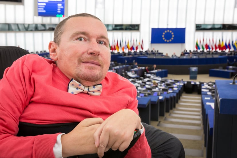 Polski europoseł skorygował swój głos w sprawie ACTA 2
