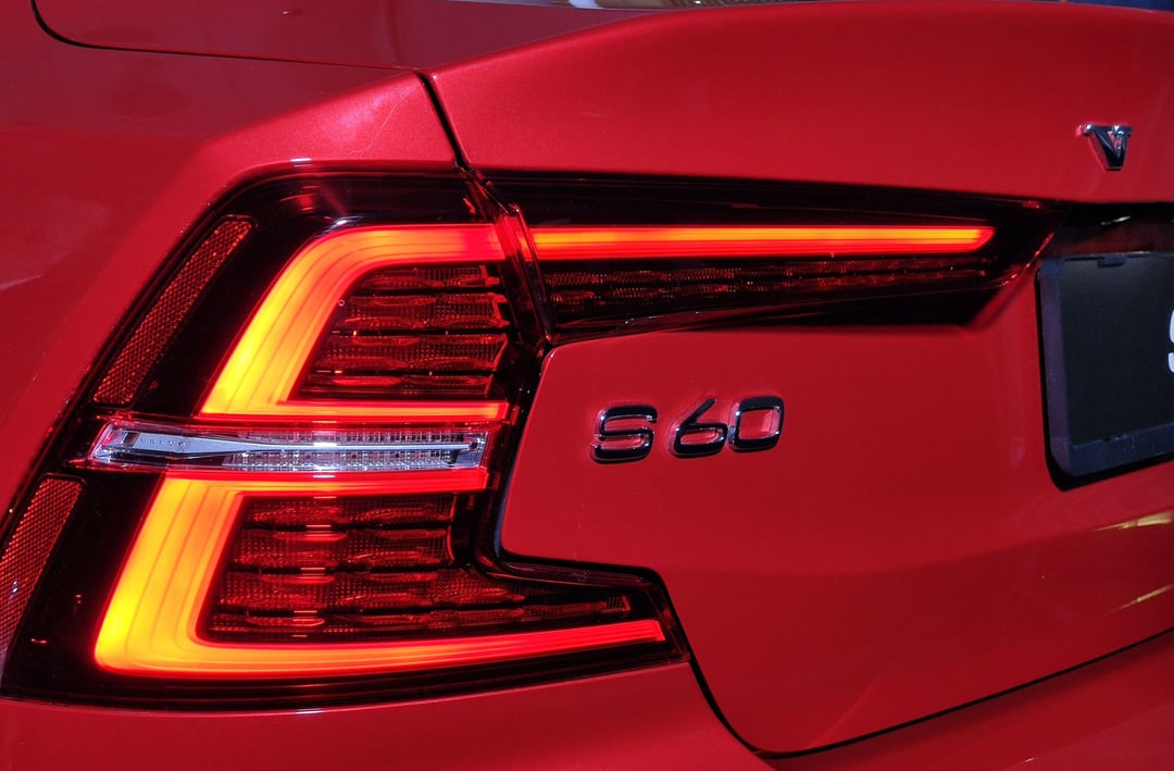 Byliśmy na premierze najnowszego Volvo S60 – auta łączącego się z innymi… autami