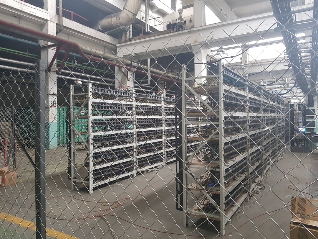 Polskie Górnictwo Cyfrowe – zatrzymani właściciele kopalni kryptowalut