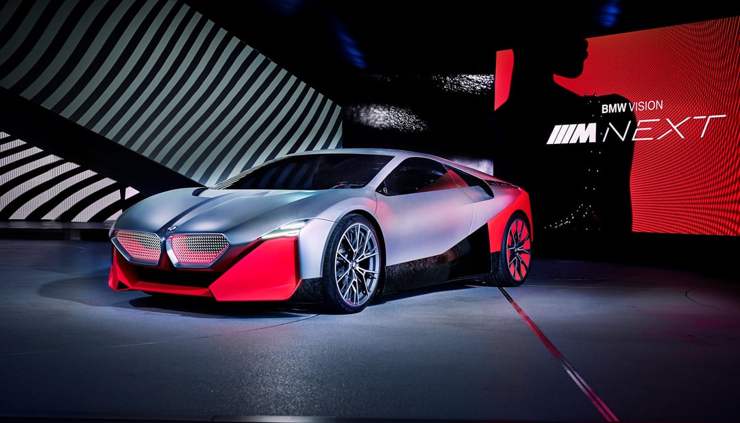 BMW Vision M Next zabrzmi muzyką Hansa Zimmera