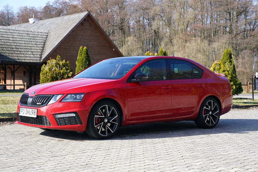 TEST Škoda Octavia RS 245 – wersja z pazurem