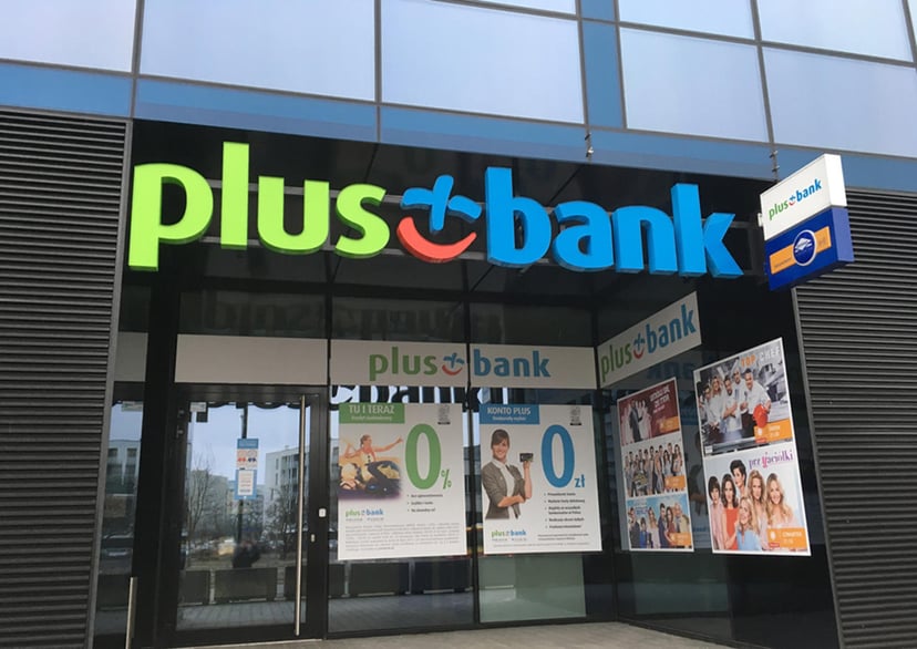 Byli menadżerowie Plus Banku zatrzymani przez CBA