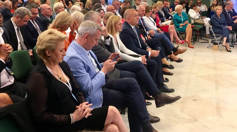 “Wprowadzimy głosowanie przez internet” – zapowiada PO