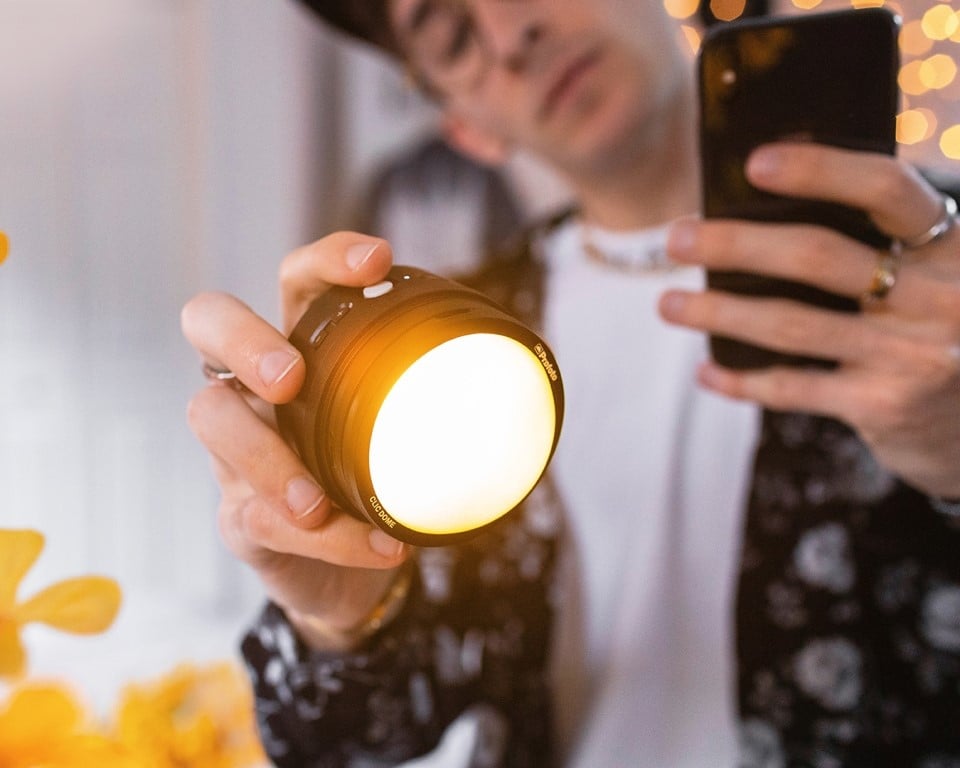 Profoto C1 i C1 Plus – kompaktowe lampy błyskowe, by zrobić dobre zdjęcie telefonem