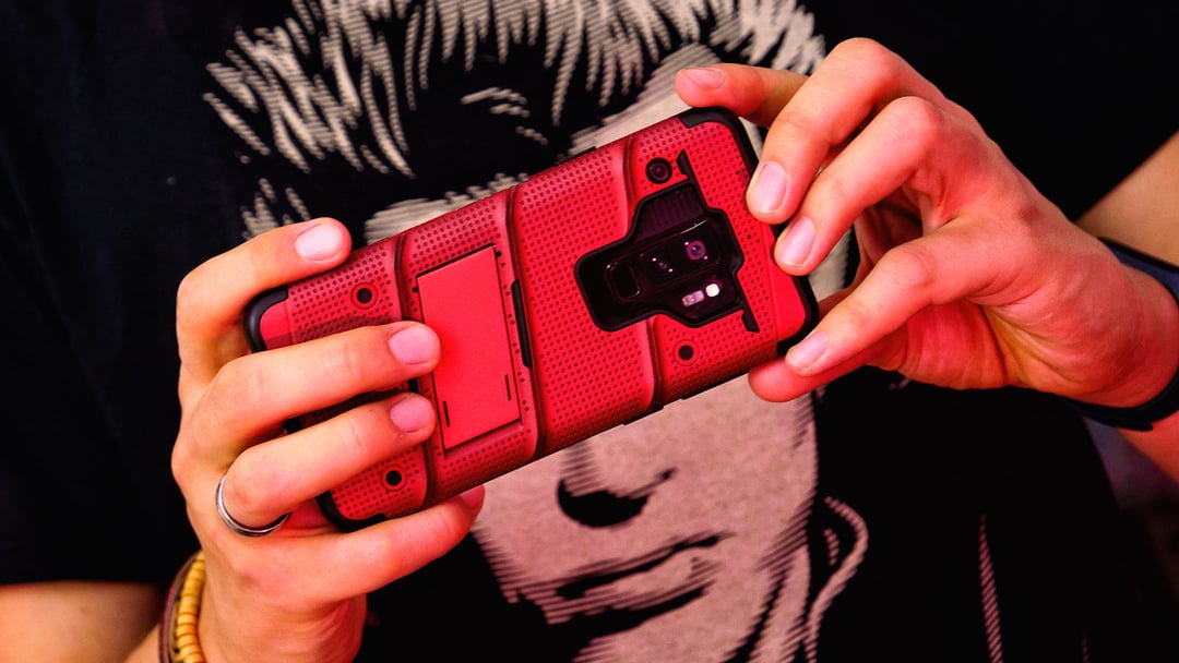 PORADNIK: Jak wykonać smartfonem dobre zdjęcia produktowe?