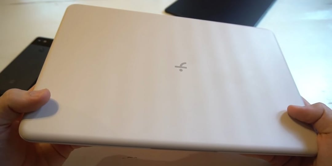 Google Pixel Go – wyciekły zdjęcia nowego chromebooka