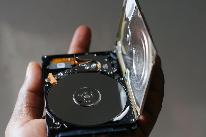 Rynek pamięci masowej rośnie. Jak wygląda sytuacja dysków HDD i SSD?