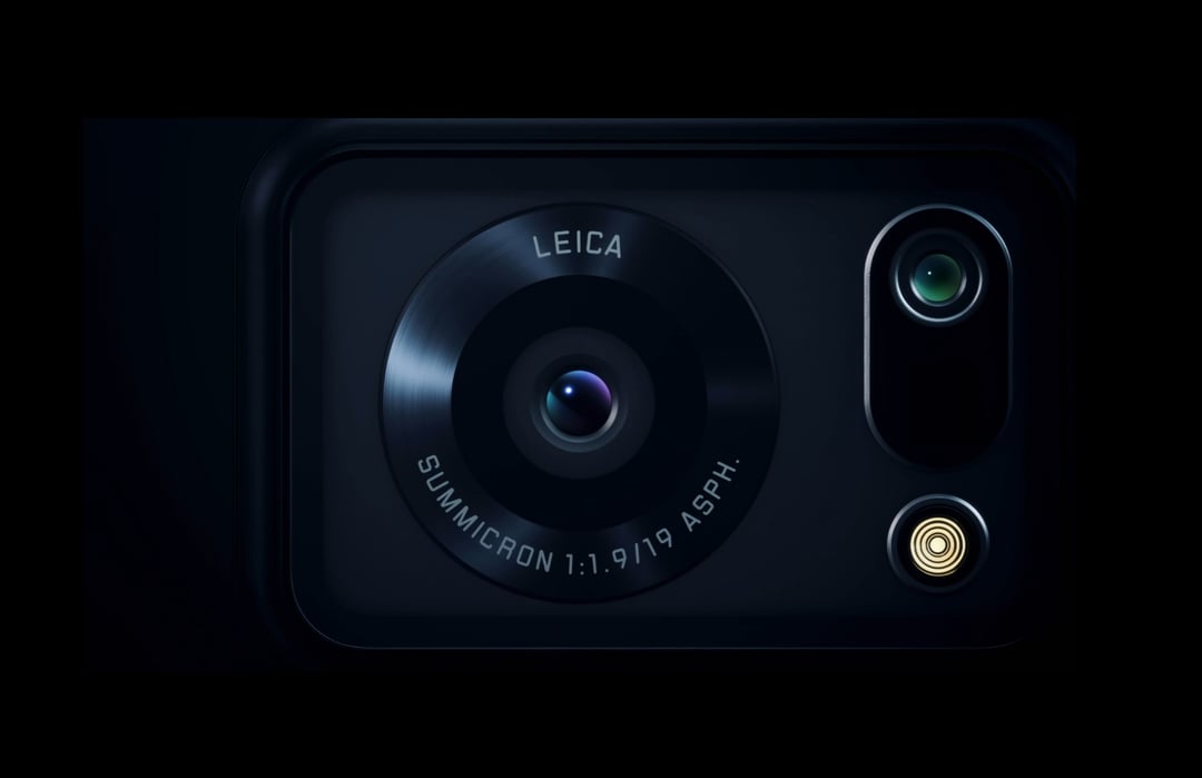 Sharp Aquos R6 zawstydza konkurencję 1-calową matrycą