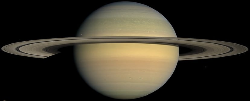 Co skrywa Saturn? Astronomowie chcą lepiej poznać jego wnętrze