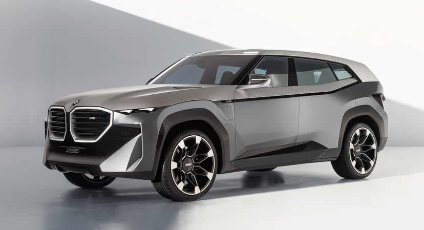 Koncepcyjna wersja BMW XM to festiwal dziwnych pomysłów i jedno nawiązanie do BMW M1