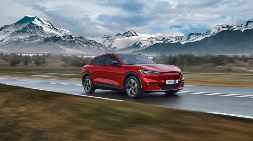 Ford rozpoczyna wyścig z Teslą. Chce produkować rocznie 600 tysięcy elektrycznych samochodów