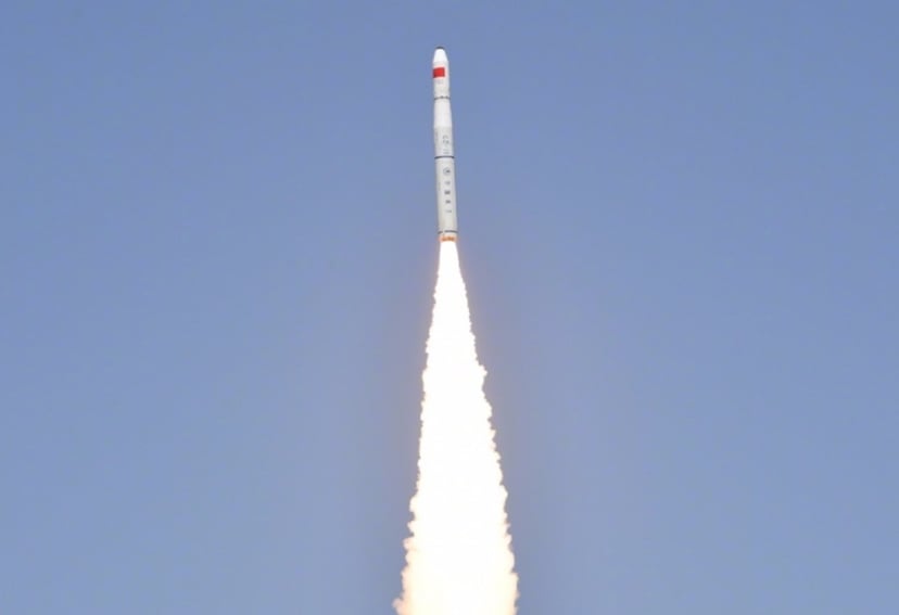 Chińczycy polecą w kosmos z morza. Pomoże w tym nowy statek startowy