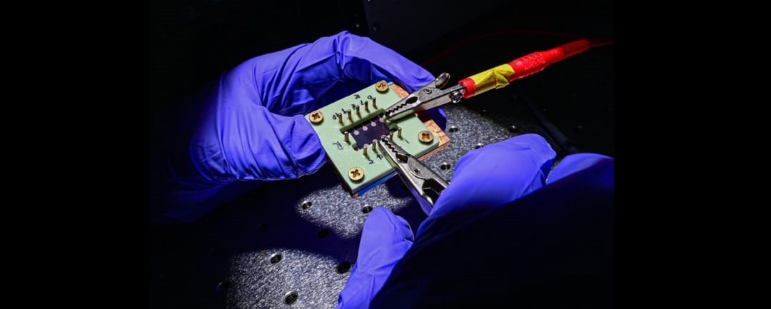 Wydajność perowskitów wystrzeliła, czyli jak naukowcom udało się dokonać potencjalnego przełomu