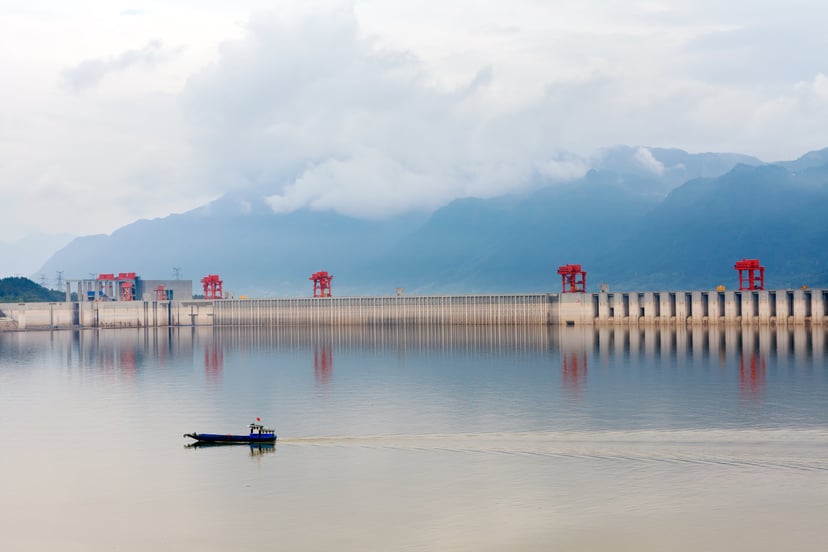 Kontrowersyjna megatama. Chiny budują rekordową hydroelektrownię, która zmieni nasz świat
