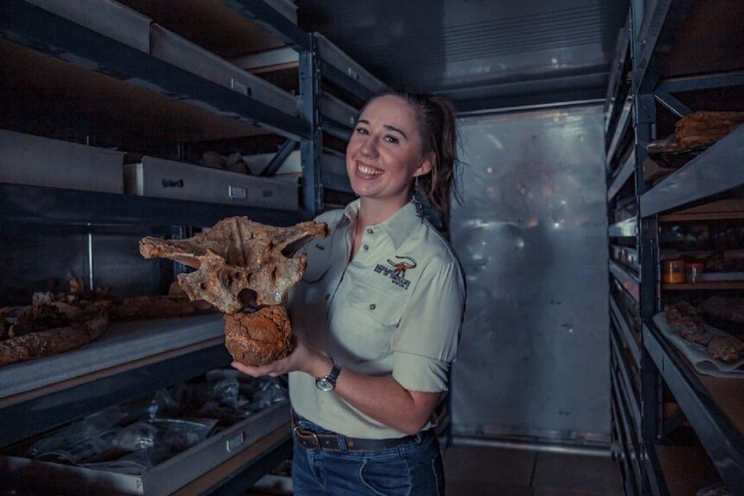 Zauropody to jedne z największych zwierząt w historii, ale ten jest rekordowo mały