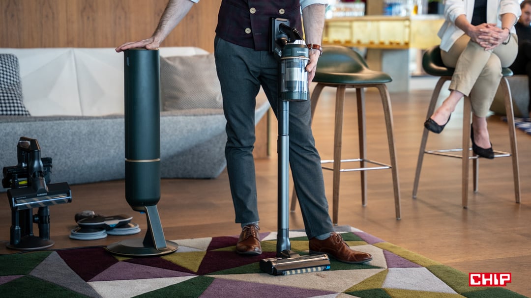 Samsung Bespoke Jet ma ochotę na koronę króla pionowych odkurzaczy