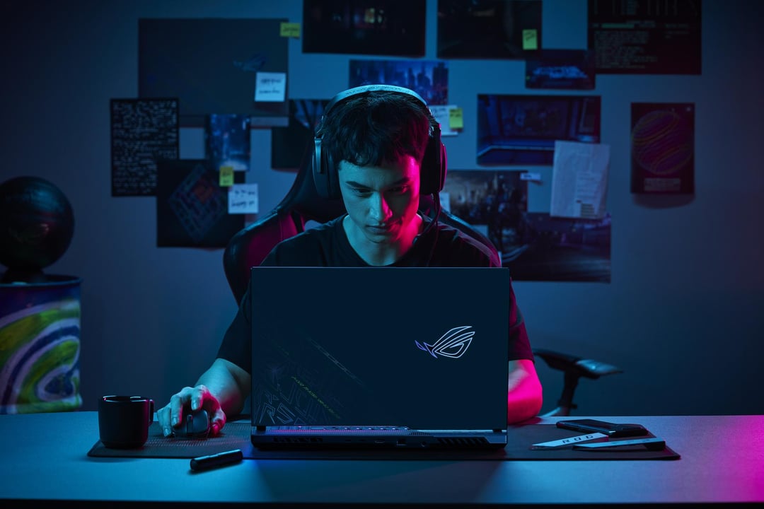 Gamingowe laptopy ASUS ROG 2022 wchodzą na nowy poziom. Sięgnęły po najwydajniejszy sprzęt