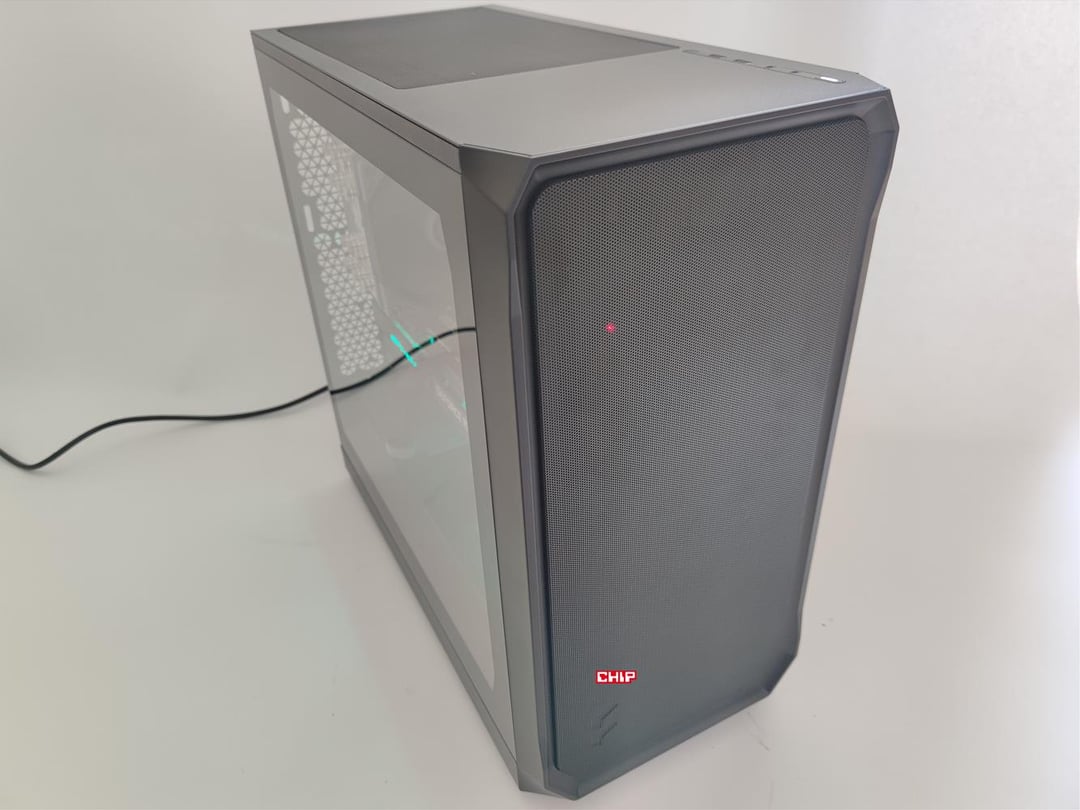 Test obudowy Fractal Design Focus 2 Black TG Clear Tint