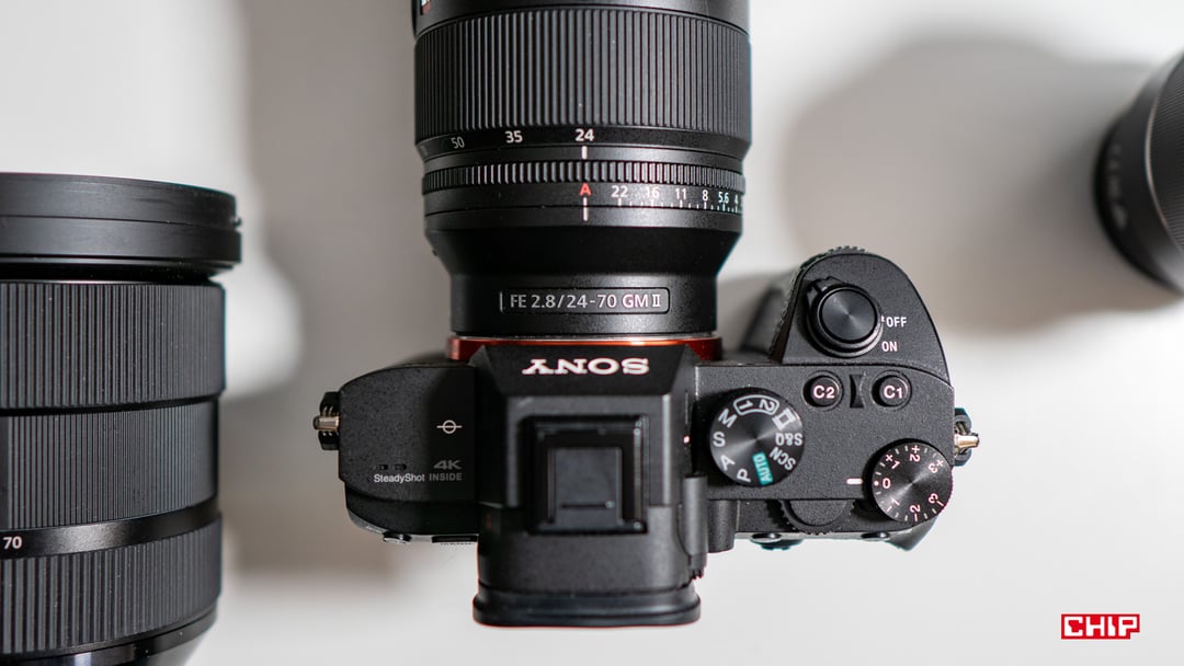 Sony będzie szyfrować zdjęcia z poziomu aparatu. Mam tyle pytań…