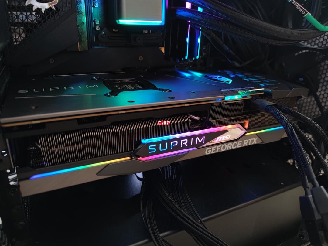 Test MSI GeForce RTX 4090 Suprim X