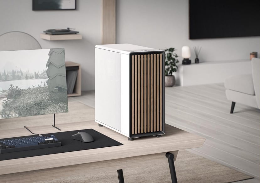 Test obudowy Fractal Design North