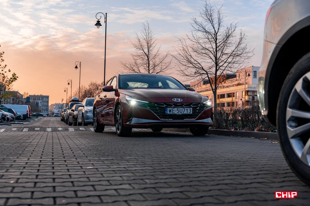 Test Hyundai Elantra – jak wyglądać drogo i kosztować niedużo
