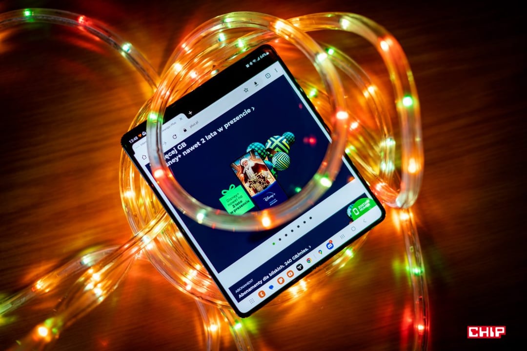 Świąteczne promocje Plusa już dostępne. Zobacz, co możesz zyskać