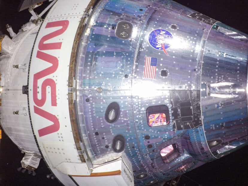 Artemis 1: Orion wraca do domu. Zobacz niesamowite zdjęcia Księżyca i Ziemi