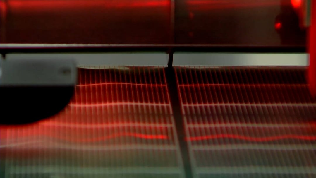 Do fotowoltaiki i telewizorów idealne. Te ogniwa perowskitowe powstały zupełnie inaczej niż zwykle