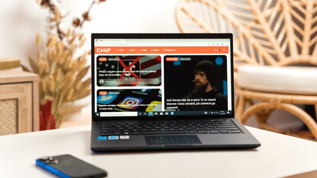 Test ASUS ExpertBook B1 1400. Biznes rządzi się swoimi prawami