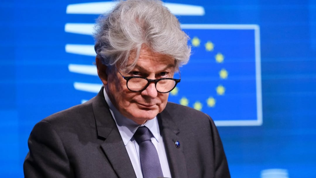 Elon Musk zgadza się na reguły gry unijnych regulatorów. Skończyło się rumakowanie