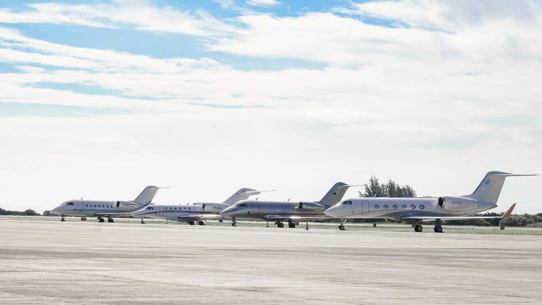 Muskowi należy się mandat za zanieczyszczanie powietrza. Lata na potęgę, a tunel dla Tesli wzbudza śmiech