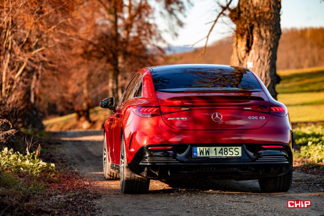 Mercedes AMG EQE 43 4Matic – plusy i minusy dużej rakiety na prąd