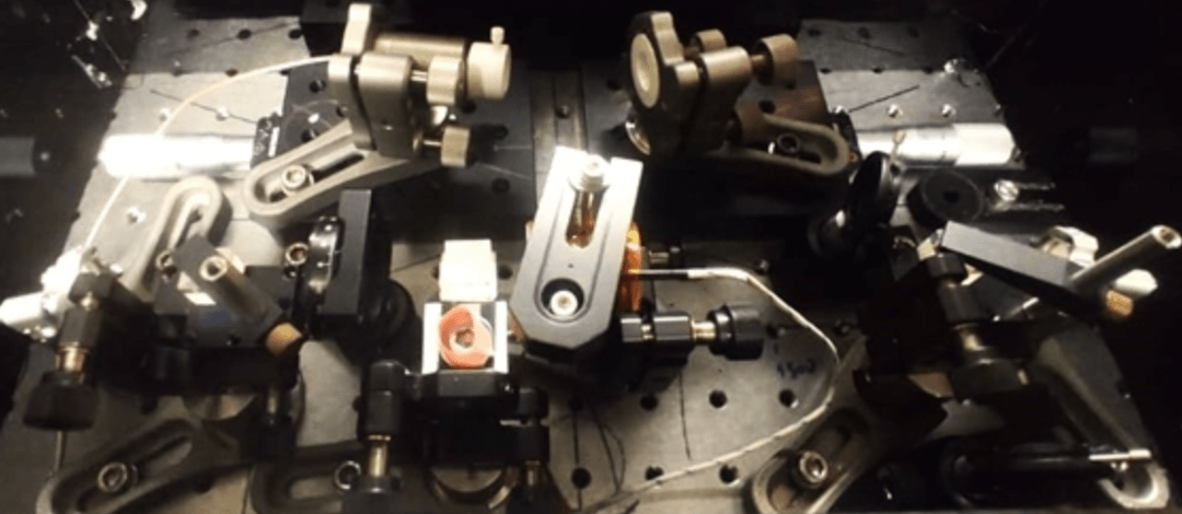 Dwie splątane wiązki światła to coś, czego jeszcze nie było. Technologie kwantowe zyskały potężnego sprzymierzeńca