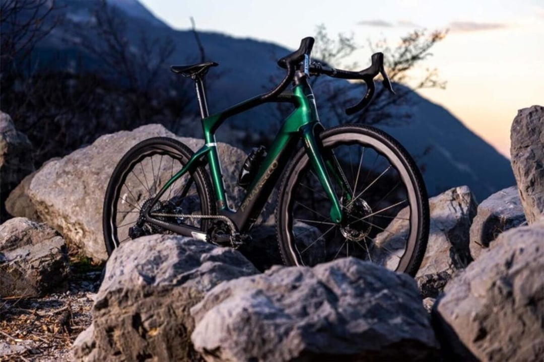 Drugiego takiego e-bike nie ma. Pinarello Nytro E9 to najlżejszy rower tej klasy