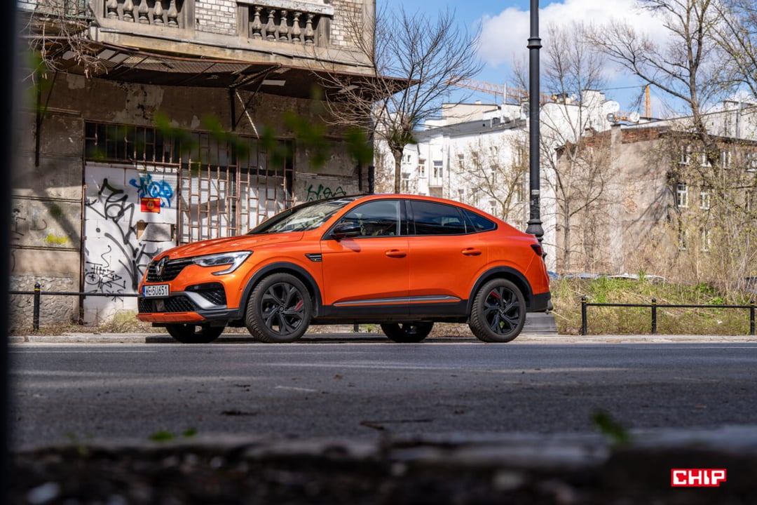 Test Renault Arkana – dwie hybrydy, obie oszczędne. Którą wybrać?
