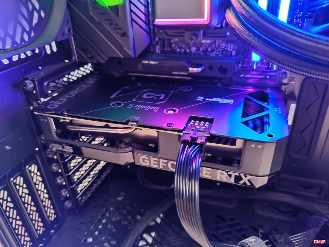 Test Asus GeForce RTX 4060 Dual OC