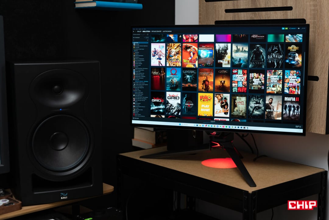 Test monitora Asus ROG Swift OLED PG27AQDM. Kto raz spróbuje, ten już nie wróci