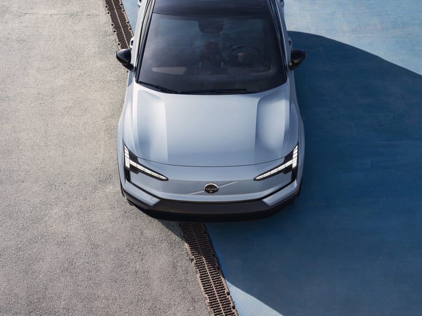 Volvo EX30 – samochód w wersji beta. Szybki jak Ferrari, zabugowany jak Android