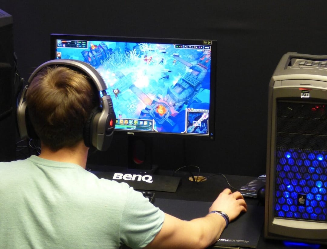 Odpalasz GTA a komputer mówi – sorry, nic z tego, nie masz 18 lat. Taka przyszłość jest coraz bliżej