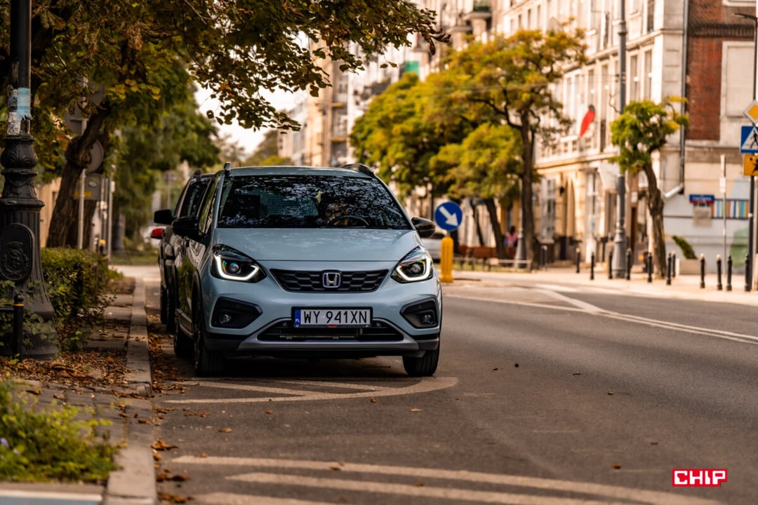 Test Honda Jazz Crosstar e:HEV – bardziej oszczędna niż elektryk?