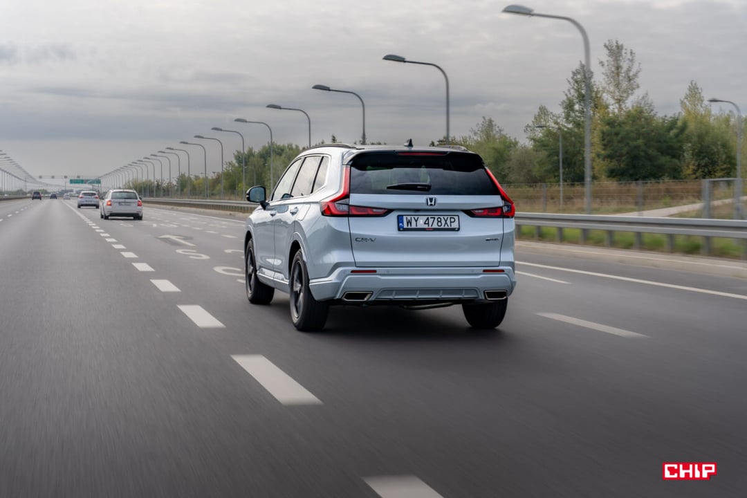 Wideorecenzja Honda CR-V e:PHEV – czy to Plug-In prawie doskonały?