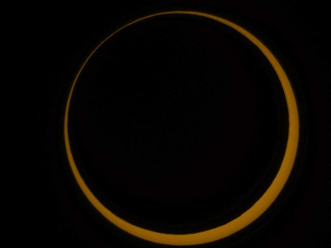 Całkowite zaćmienie słońca kluczem do rozwiązania wielkiej zagadki. Jaką tajemnicę skrywa nasza gwiazda?