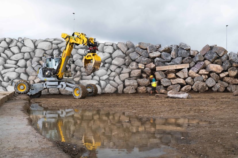 Ten kamienny mur powstał bez udziału człowieka. Robot wkrótce „poda cegłę”
