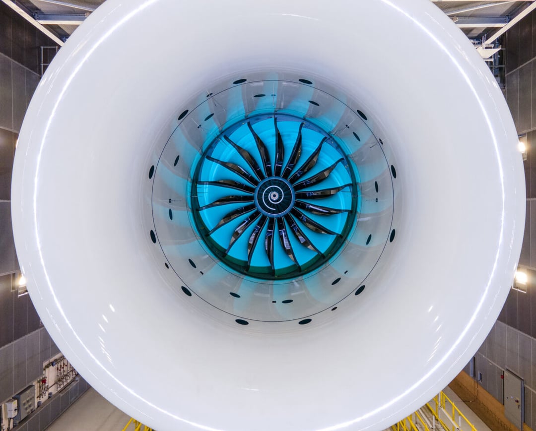 Rolls-Royce uruchomił największy na świecie silnik odrzutowy. Jest zasilany niezwykłym paliwem