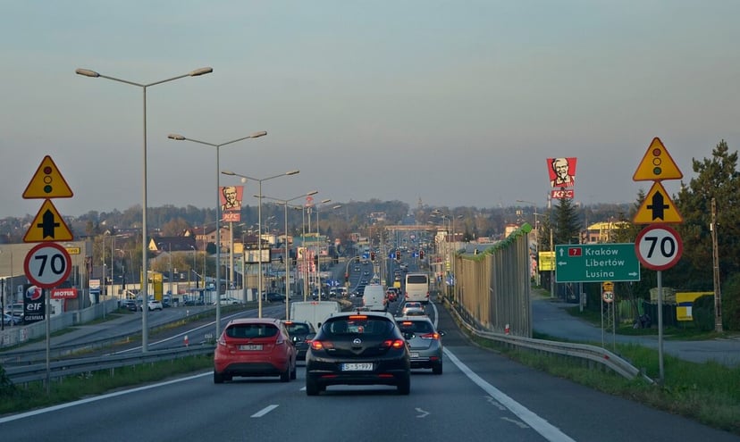 Mam przecierać oczy ze zdziwienia? Boom na elektryki w Polsce sięgnął nawet ciężarówek