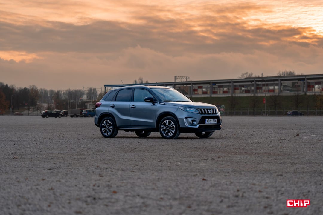 Test Suzuki Vitara – z zewnątrz liceum, ale w środku…
