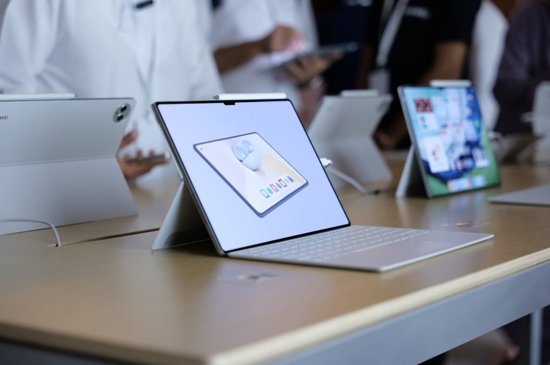 Huawei zaprezentował kolejne nowości. Oto MateBook D 16 2024, MatePad Pro 13.2” i MatePad Air PaperMatte Edition